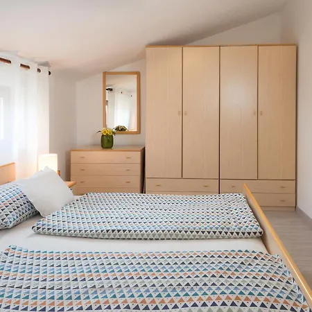Apartment Roce